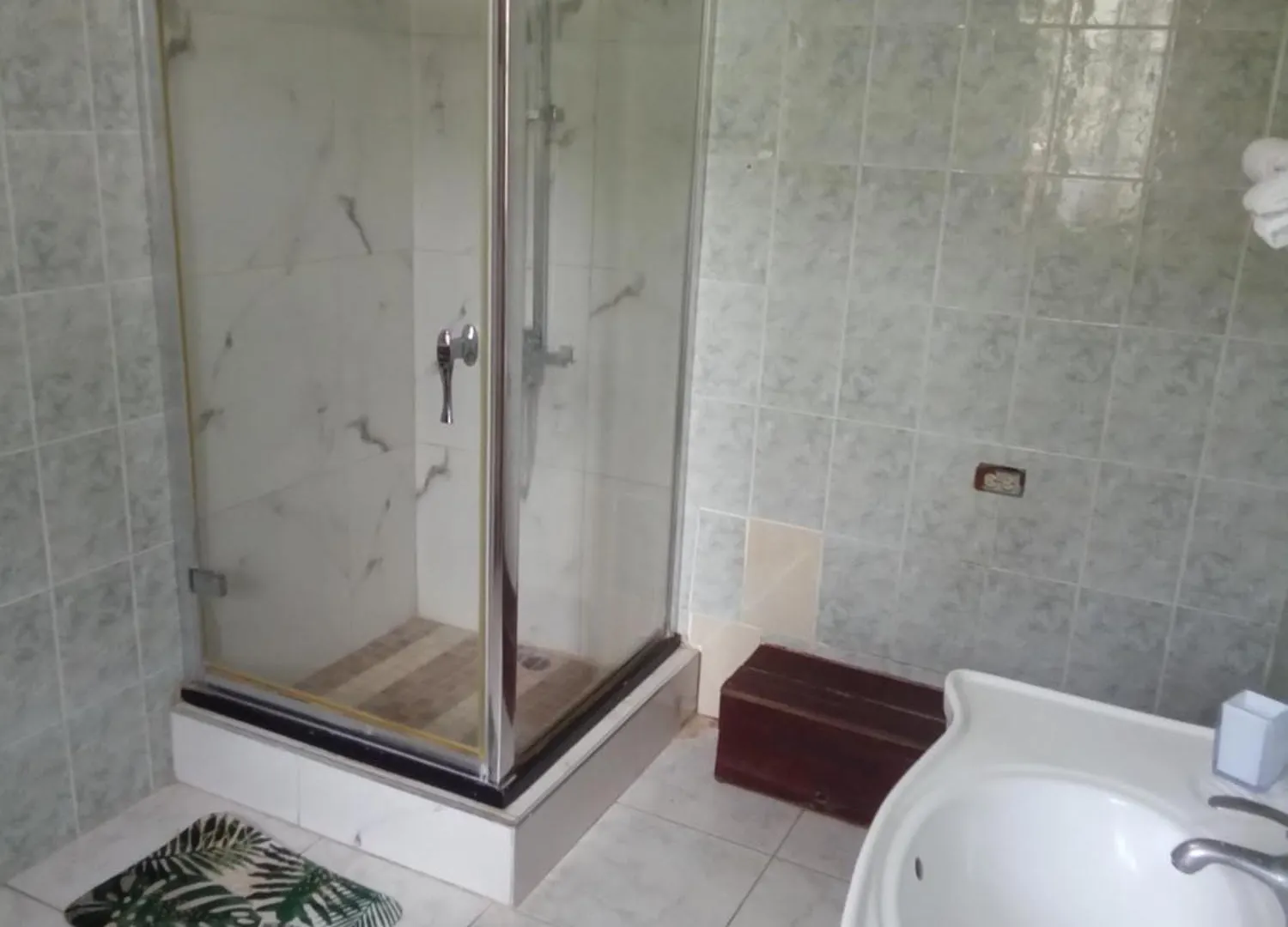 Comfort Rooms Content  Πανσιόν Content (Saint Mary)
